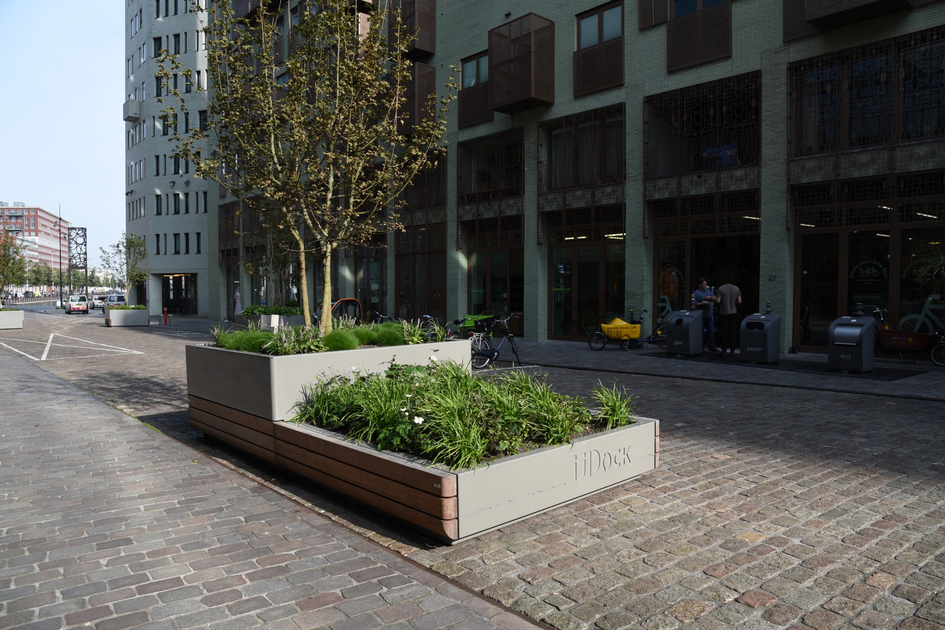 Plantenbak Amsterdam Ijdock (1)